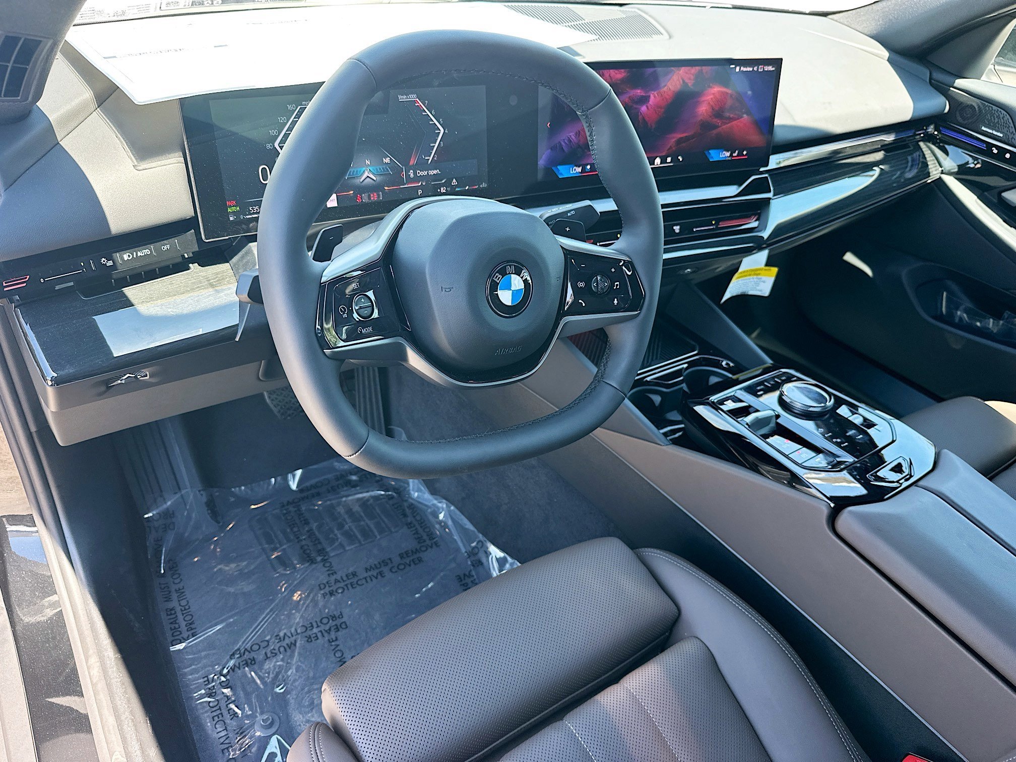 New 2025 Black Sapphire Metallic BMW 530i image 7