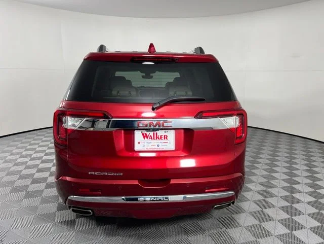 Used 2022 Red GMC Denali image 6