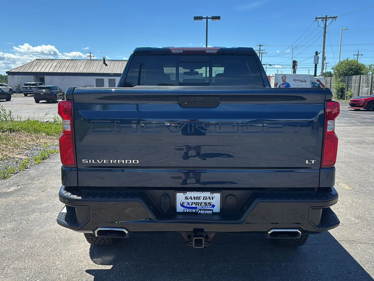 Used 2021 Northsky Blue Metallic Chevrolet LT Trail Boss image 6