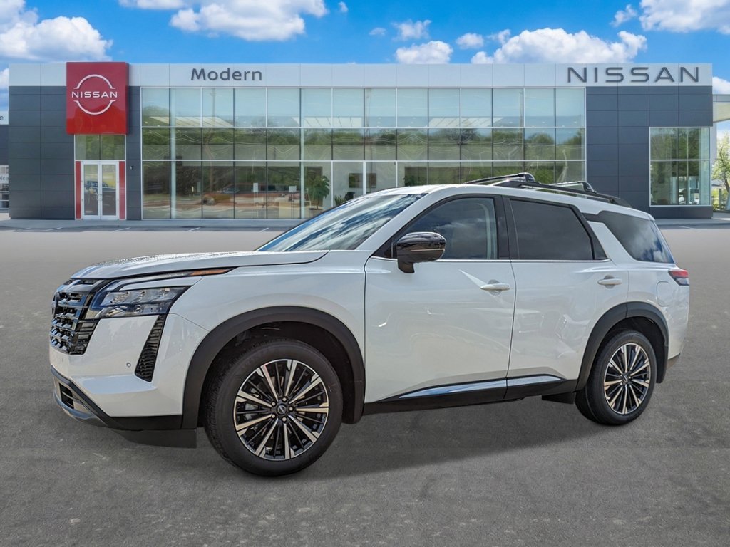 New 2026 Everest White Pearl Tricoat Nissan Platinum image 1