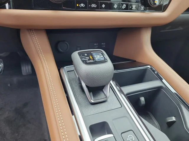 New 2026 White Nissan Platinum image 31
