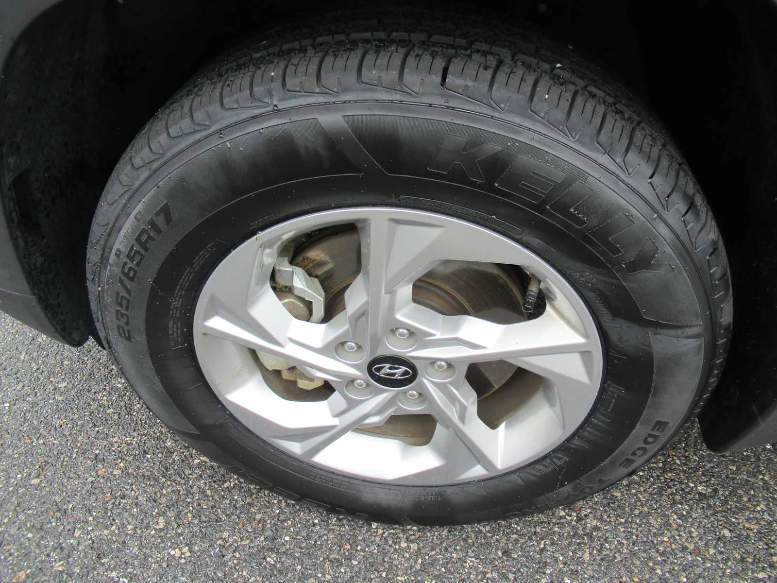 Used 2022 Quartz White Hyundai SEL image 11