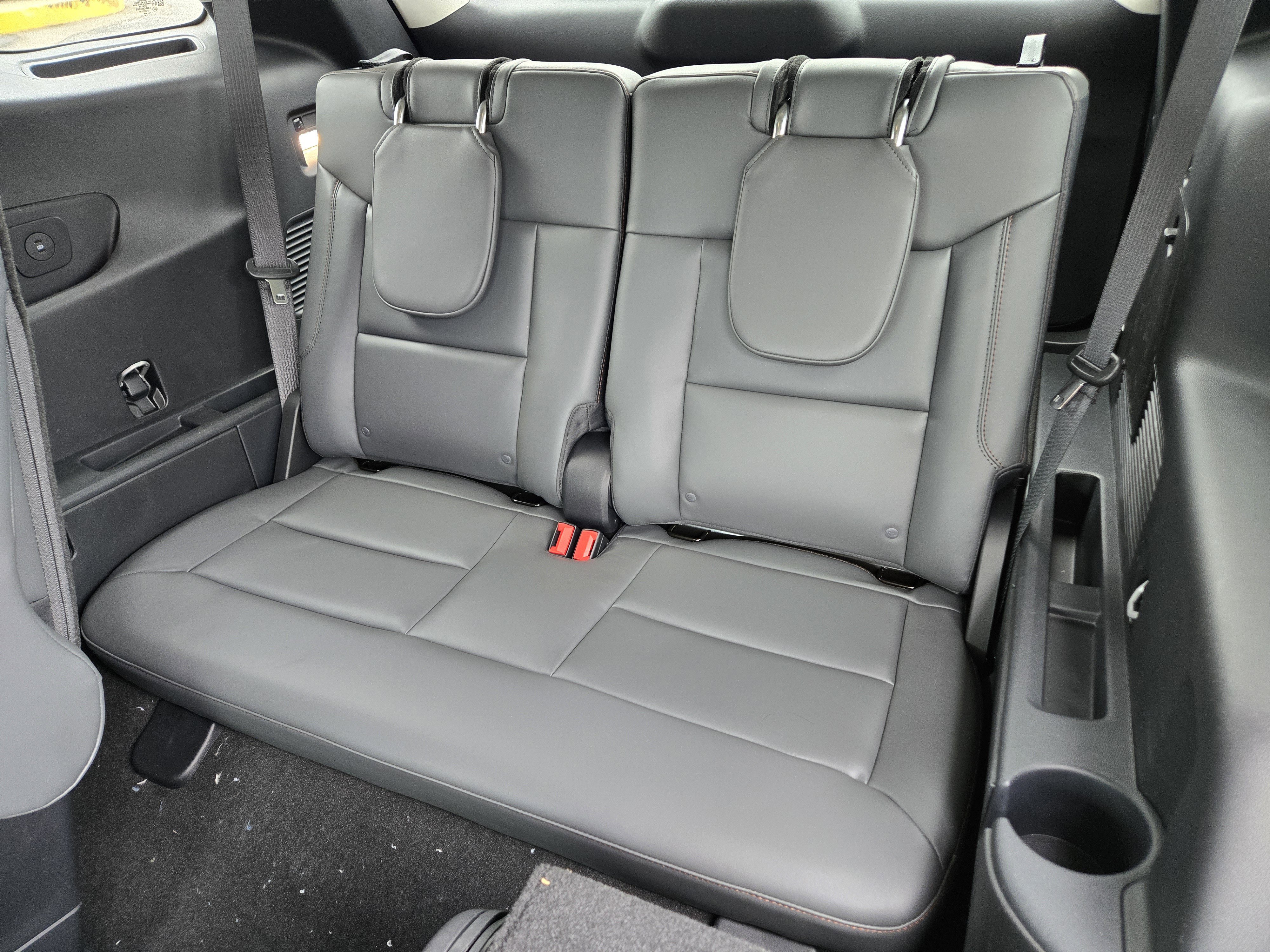 New 2026 Space White Metallic FORD Active image 18