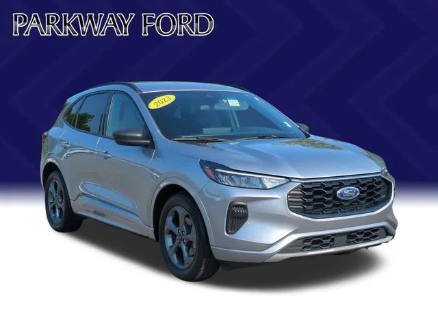 Used 2023 Silver Ford ST-Line image 7