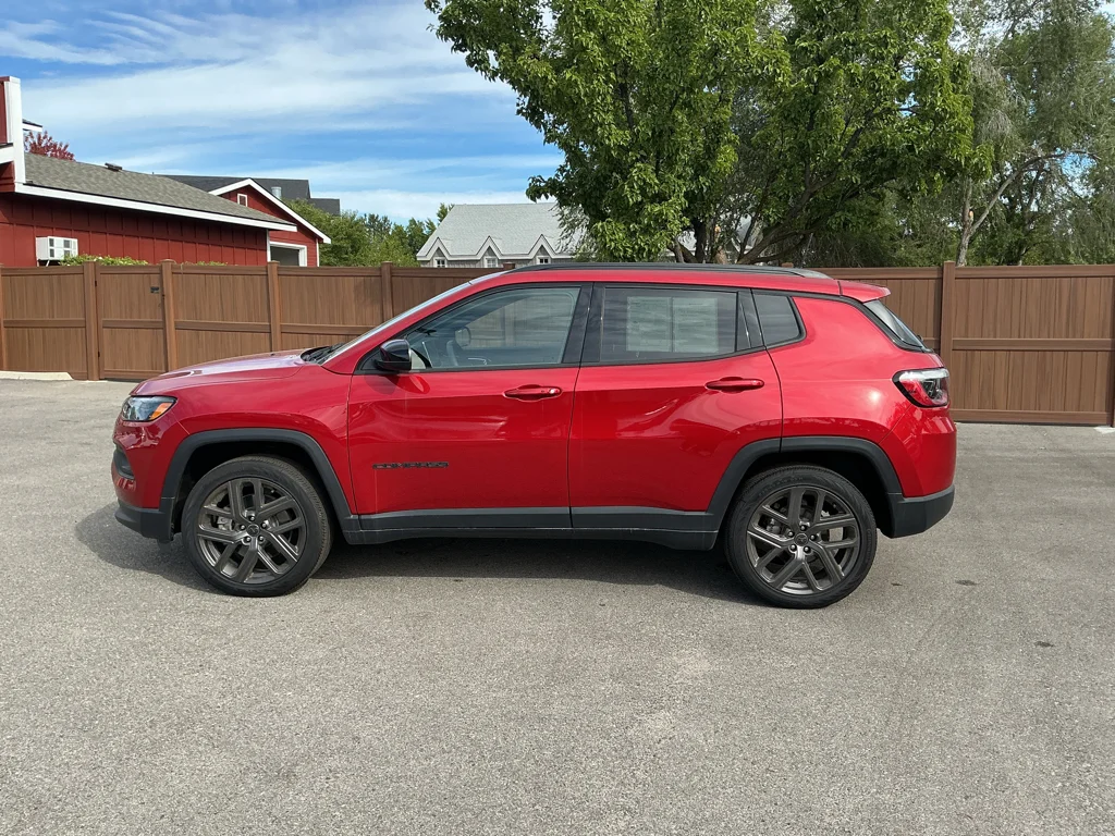 2026 Jeep Compass Latitude Altitude - Photo 8