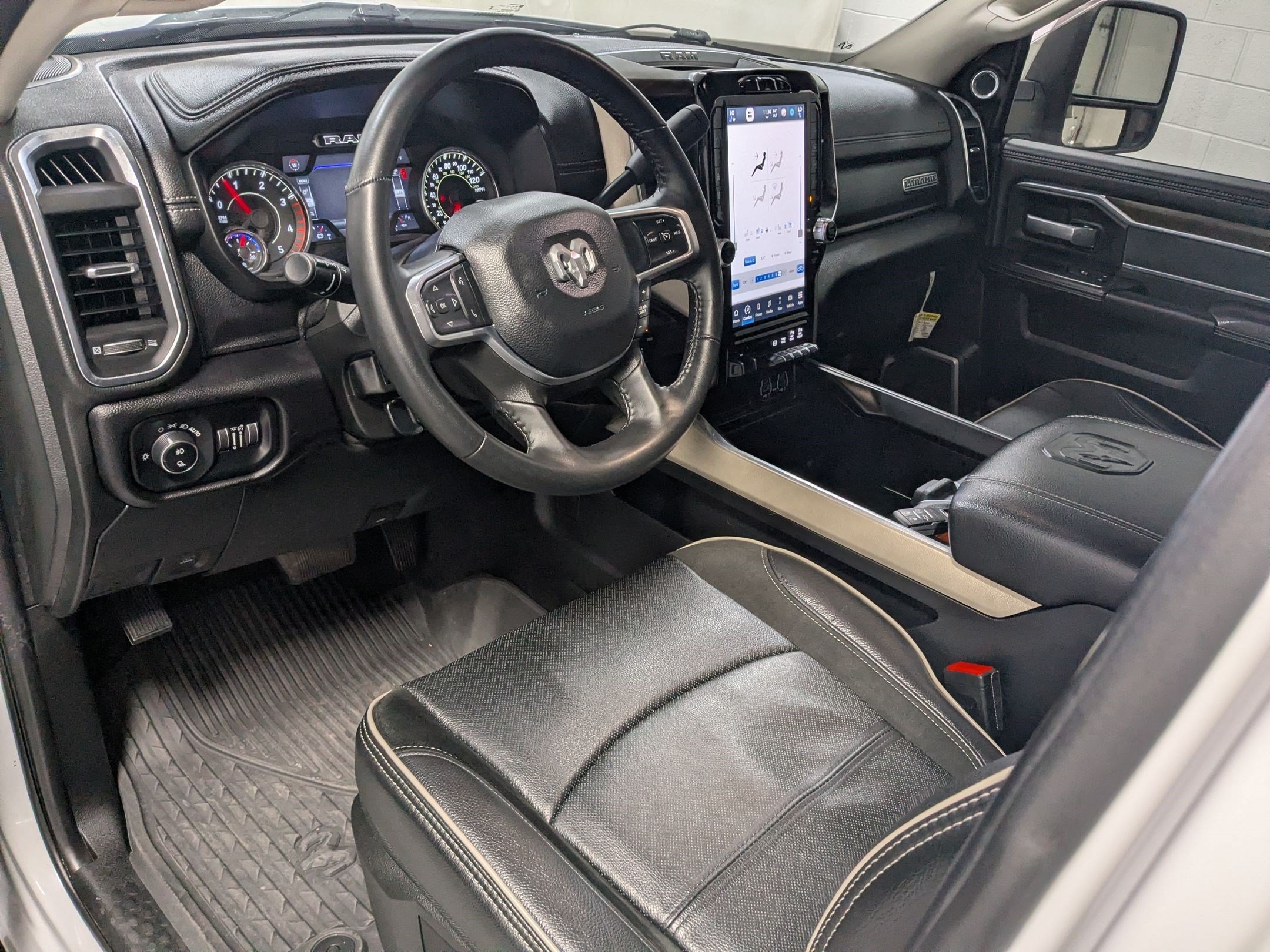 Used 2024 Bright White Clearcoat Ram Laramie image 10