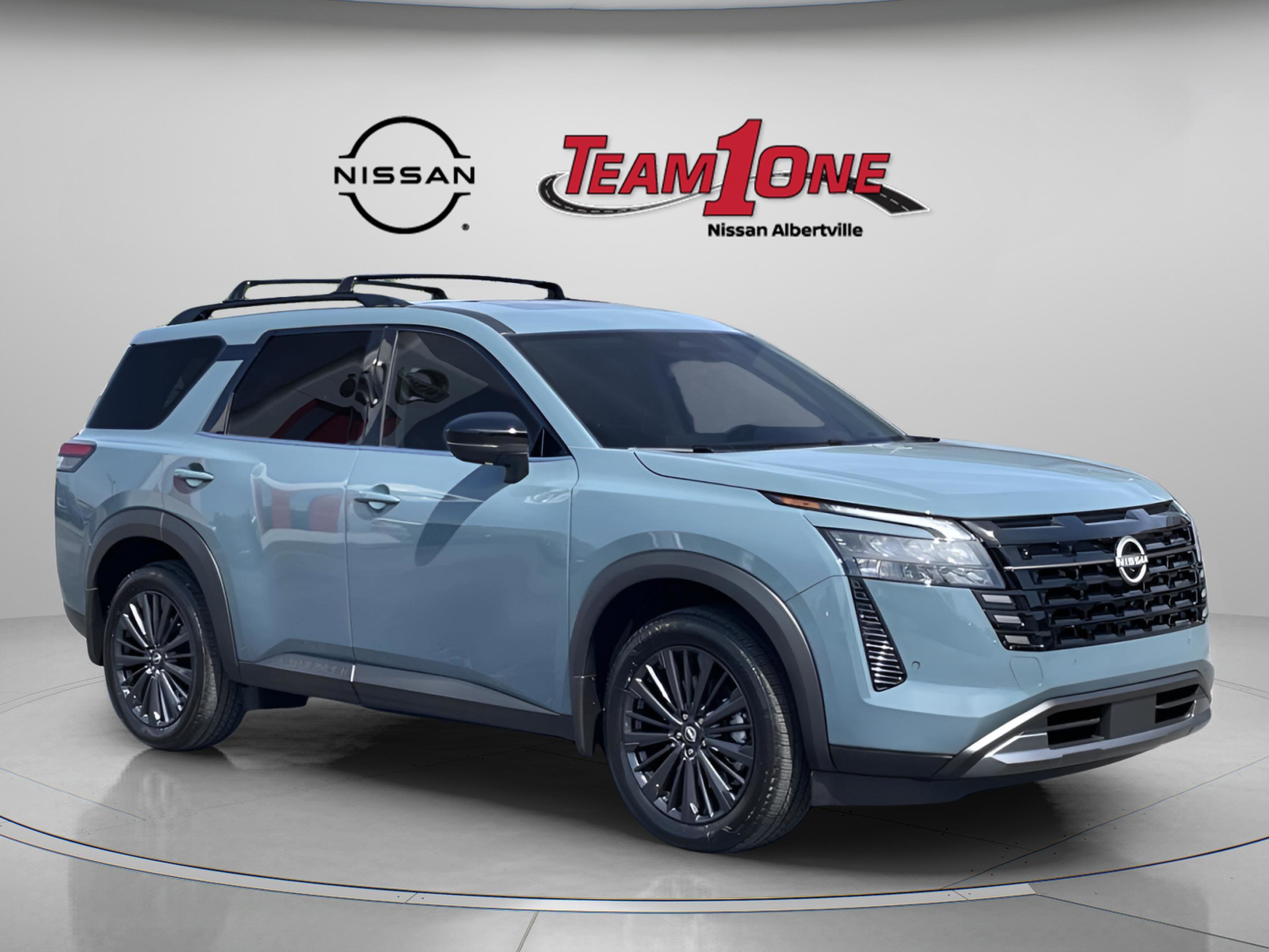 2026 Nissan Pathfinder SL 2WD's photo