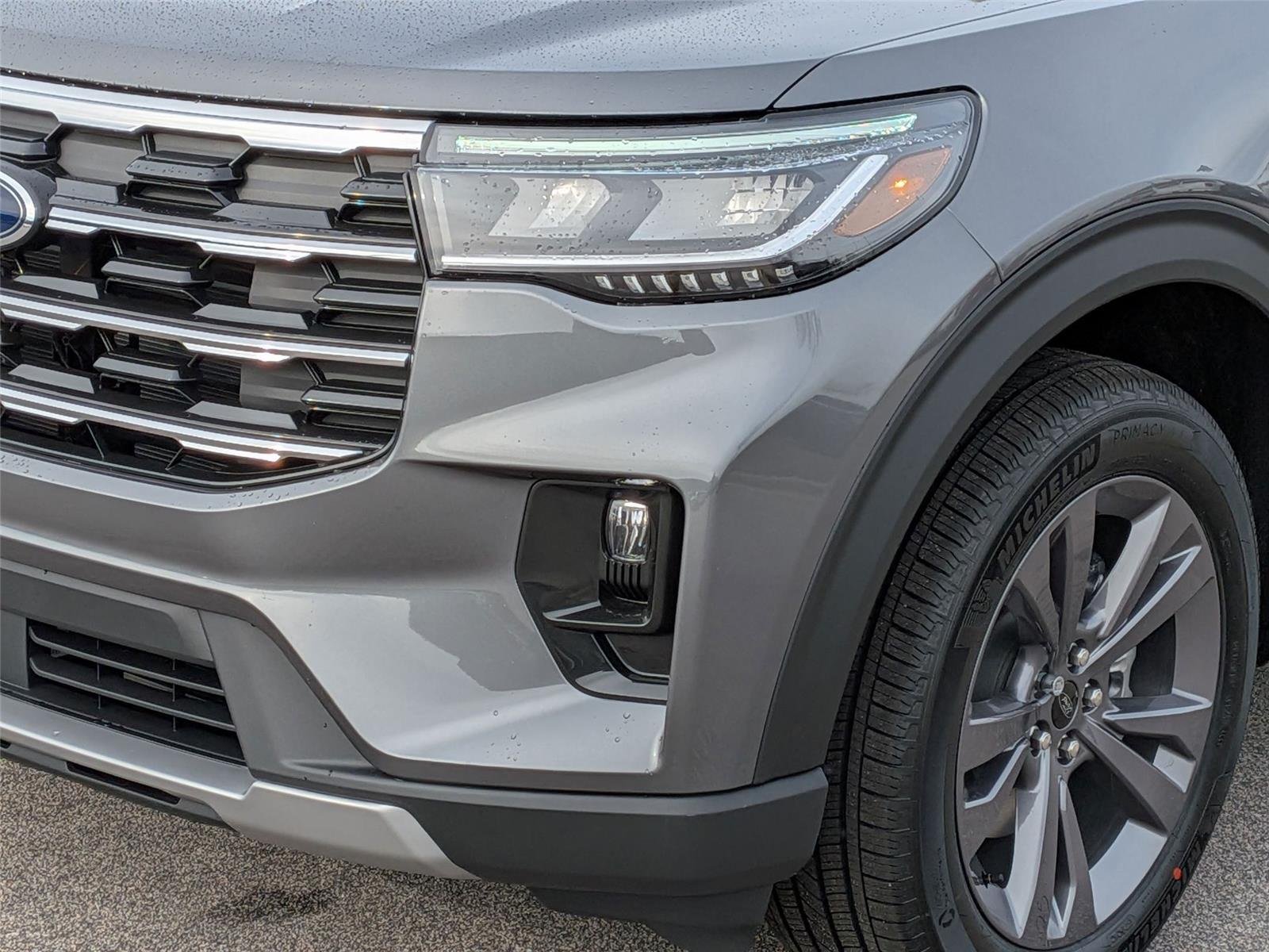 New 2026 Carbonized Gray Metallic Ford Active image 2