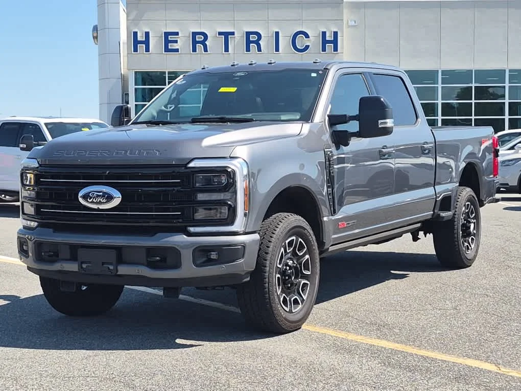 2025 Ford Super Duty F-250 Pickup Platinum