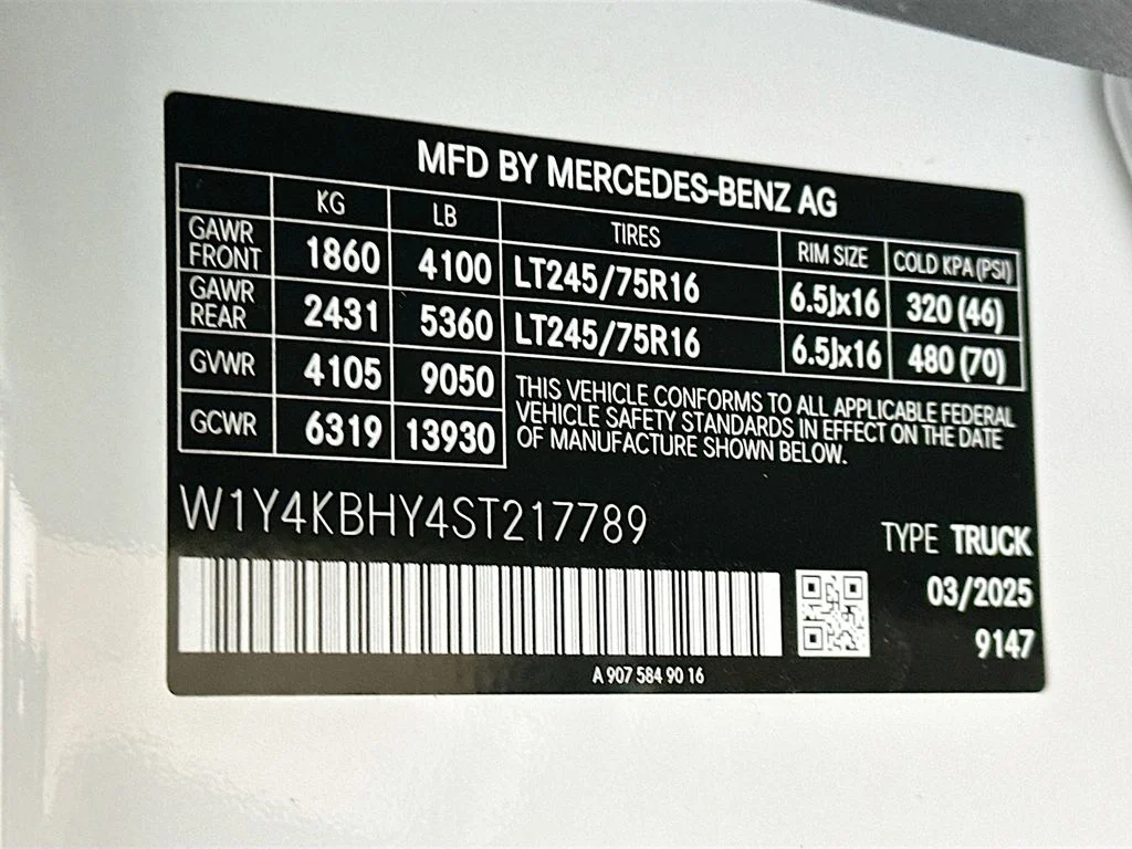 Used 2025 White Mercedes-Benz Cargo 144 WB image 22