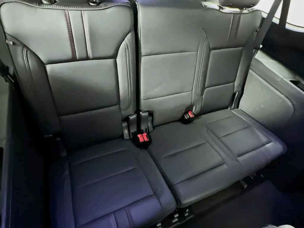 Used 2023 Red Chevrolet RST image 28