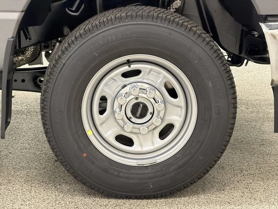 New 2027 Carbonized Gray Metallic Ford F-250® XL image 10