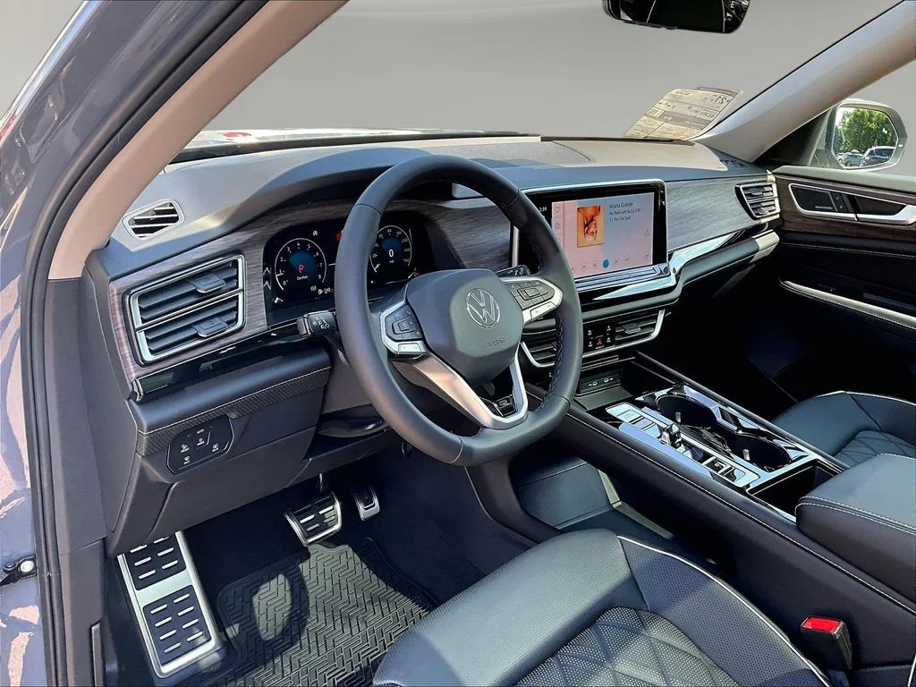 New 2026 Gray Volkswagen 2.0T SEL Premium R-Line image 18
