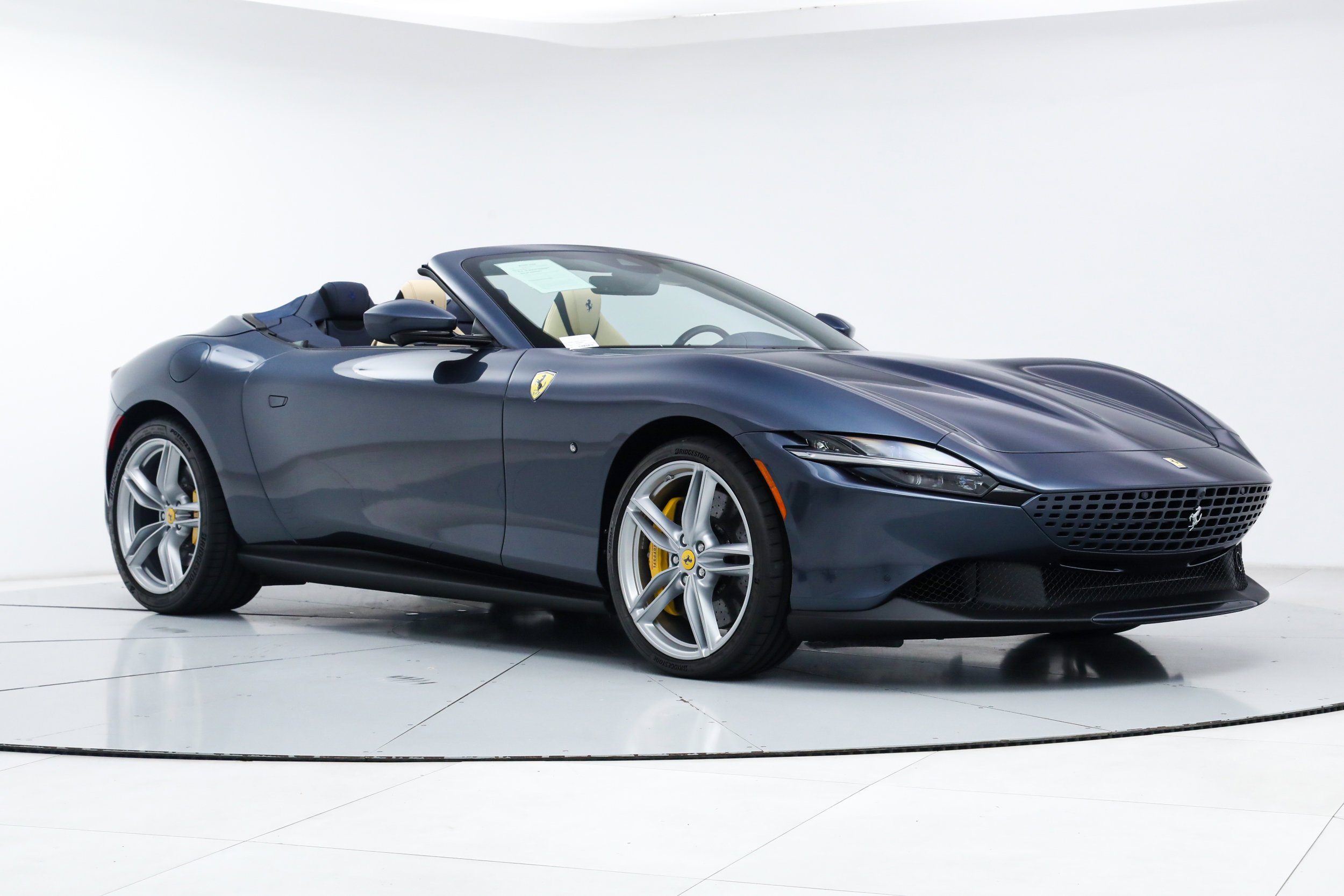 Certified Used 2025 Blue Ferrari  image 11