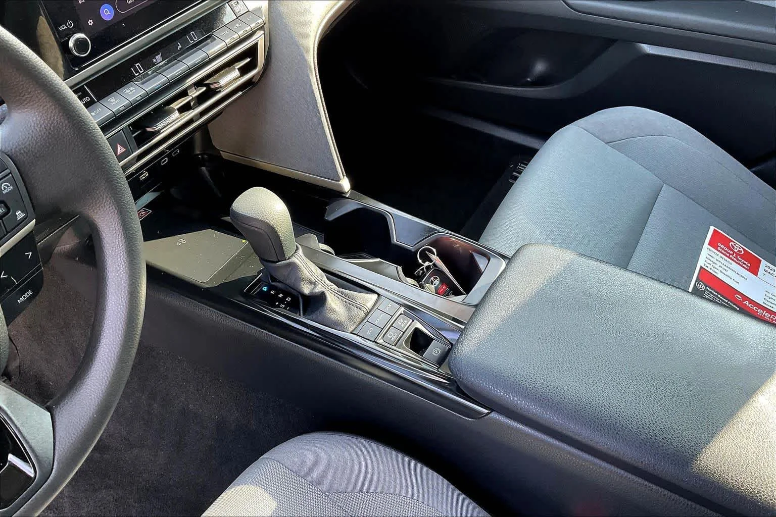 Used 2025 Ocean Gem Toyota LE image 16