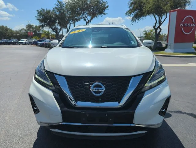 Used 2019 White Nissan Platinum image 15