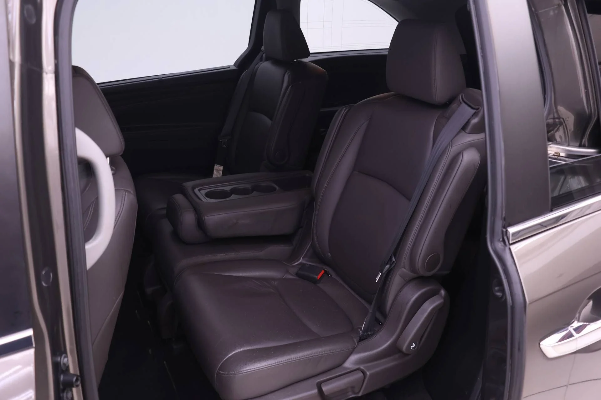 Used 2019 Gray Honda EX-L image 10