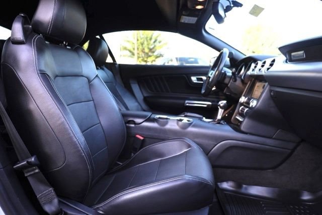 Used 2018 Ingot Silver Ford GT Premium image 37