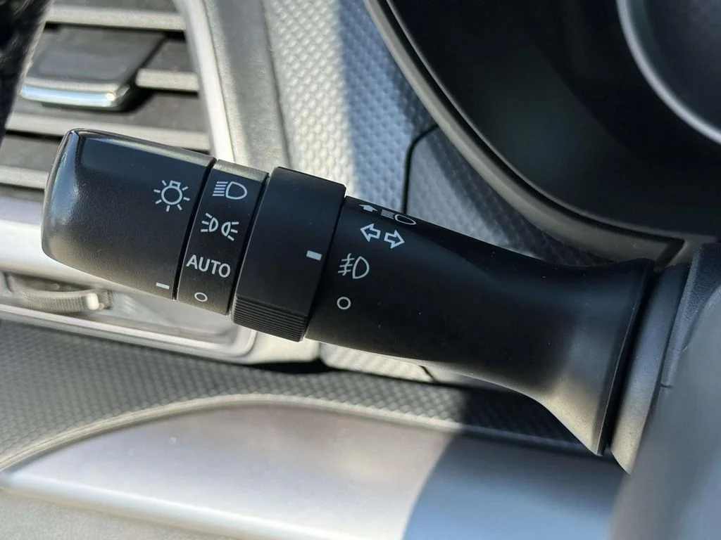 Used 2022 Gray Metallic Subaru Premium image 26