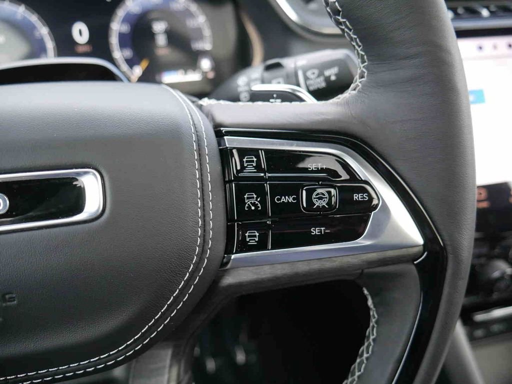 2025 Jeep Grand Cherokee L Overland - Photo 41