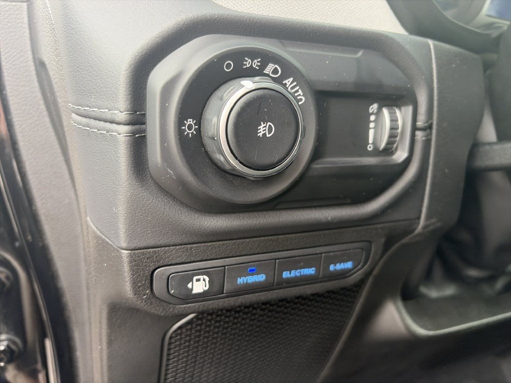 Used 2025 Black Jeep Sahara 4xe image 20