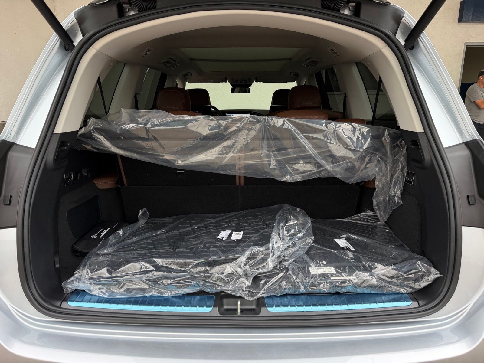 New 2026 Cirrus Silver Metallic Mercedes-Benz GLS 450 image 23