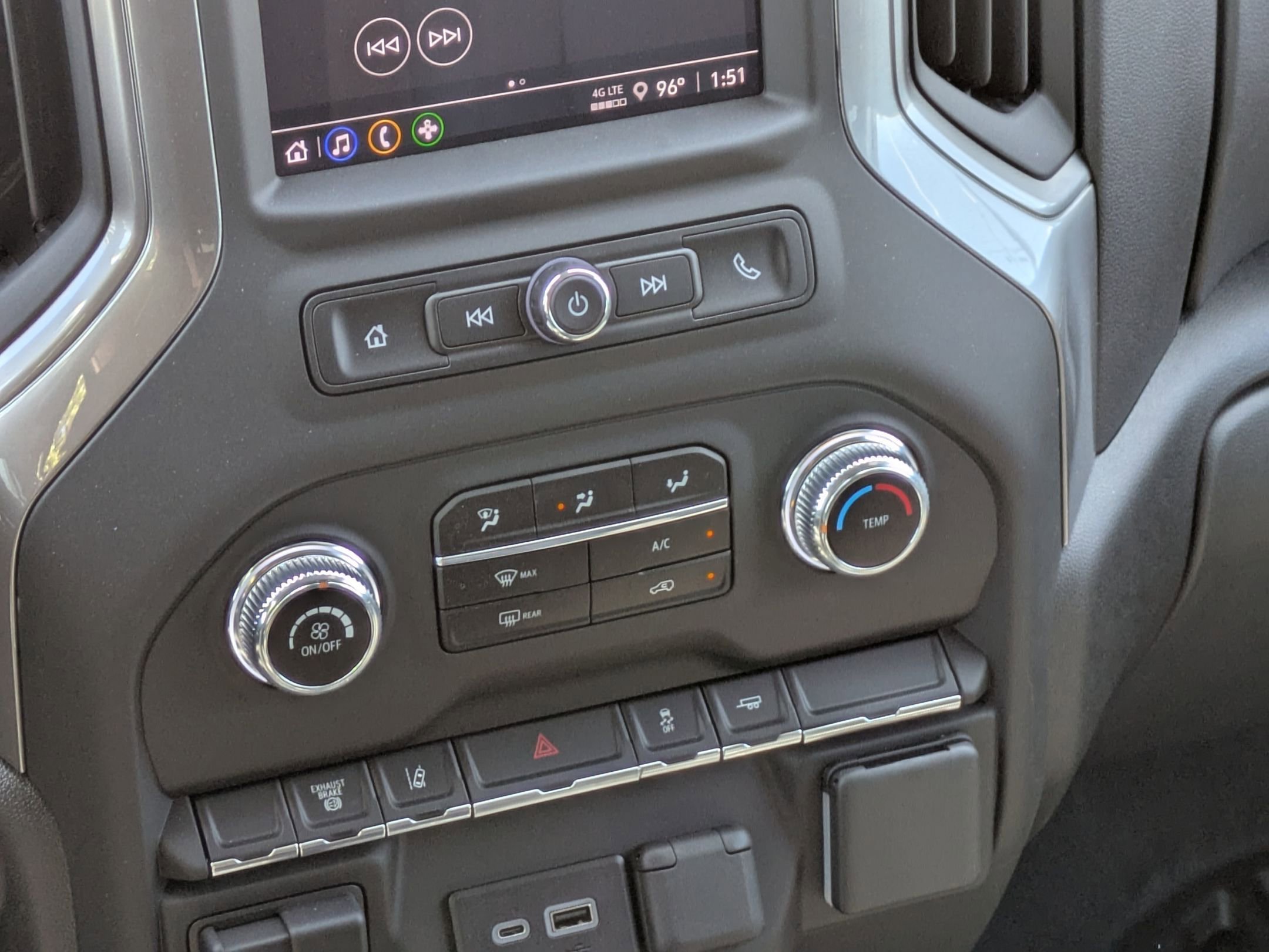 2025 GMC Sierra 3500HD Pro - Photo 22