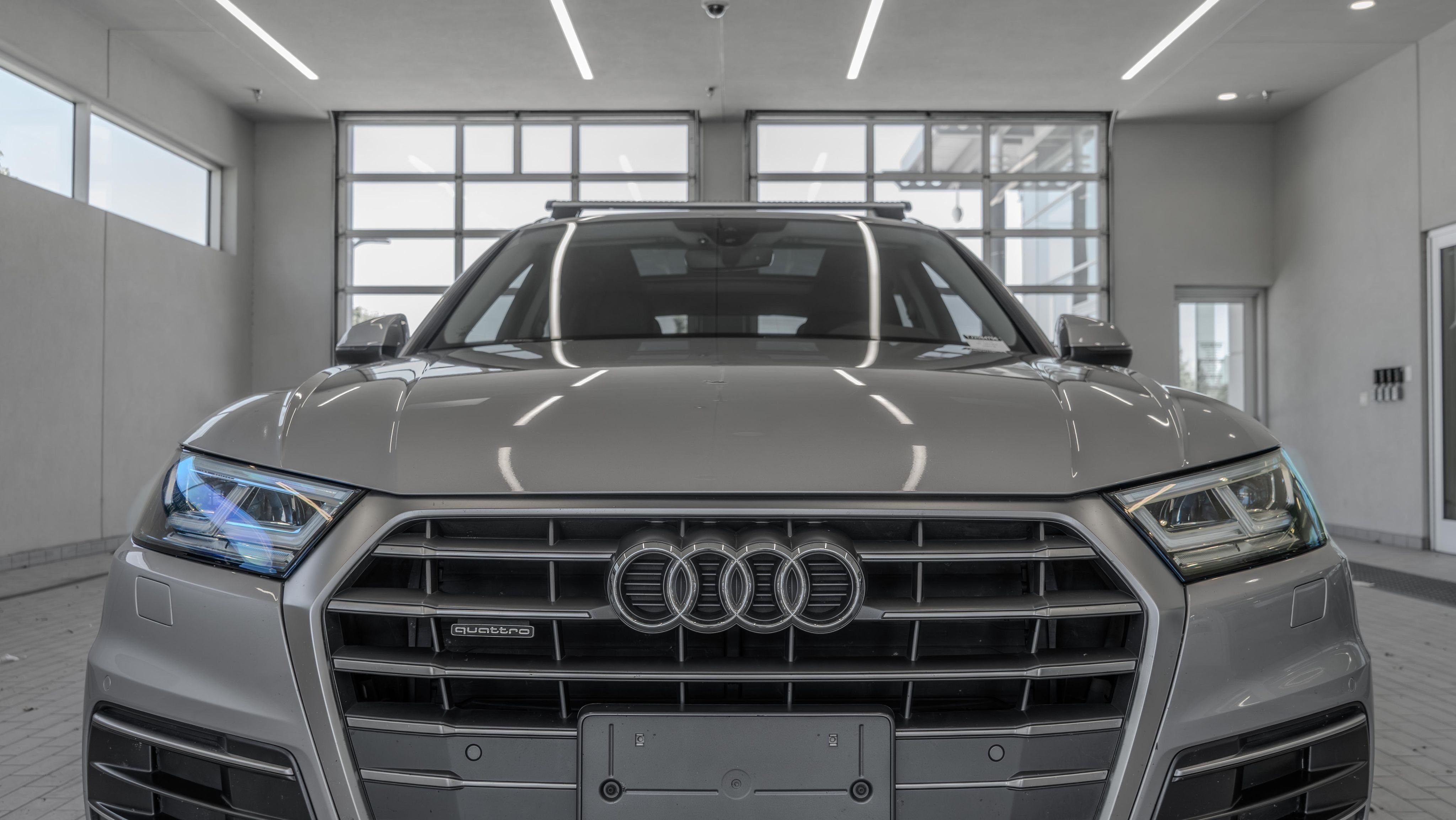 Used 2018 Florett Silver Metallic Audi 2.0T Premium image 23