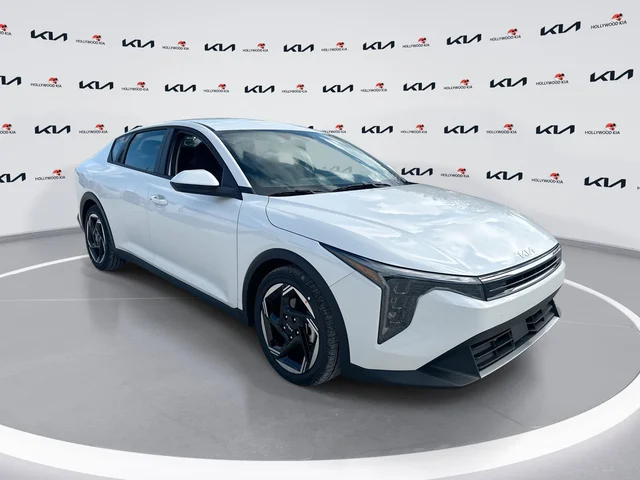 2026 Kia K4 EX
