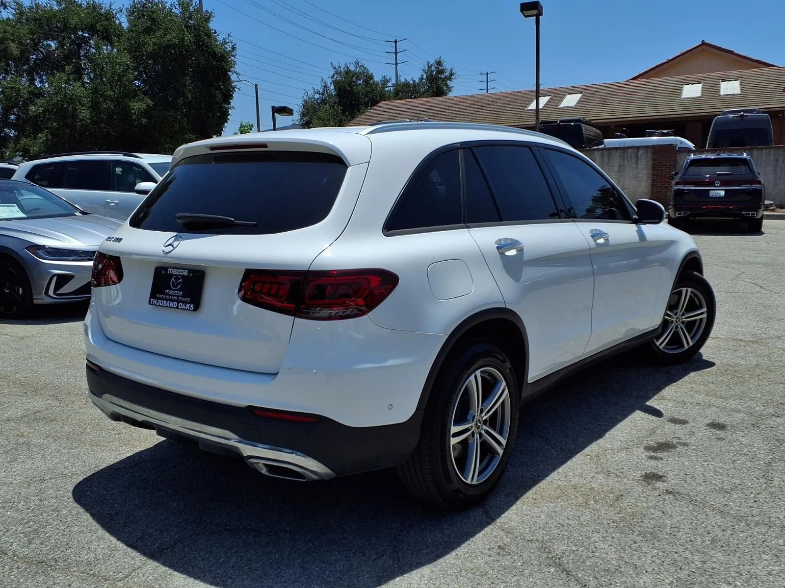 Used 2022 White Mercedes-Benz GLC 300 image 5