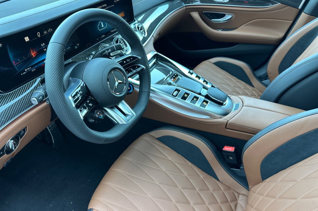 New 2026 MANUFAKTUR Starling Blue Magno Mercedes-Benz AMG® GT 43 4-Door Coupe image 9