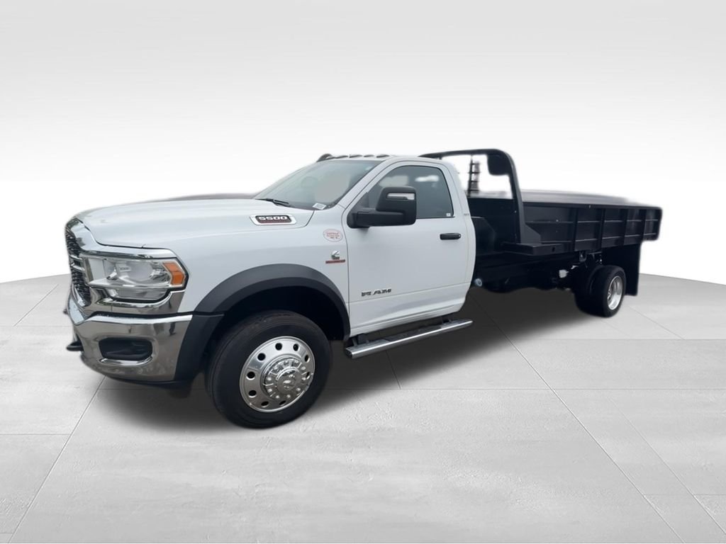 Used 2024 White Ram SLT image 5