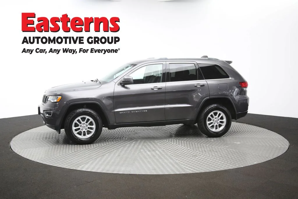 Used 2020 Gray Jeep Laredo E image 57