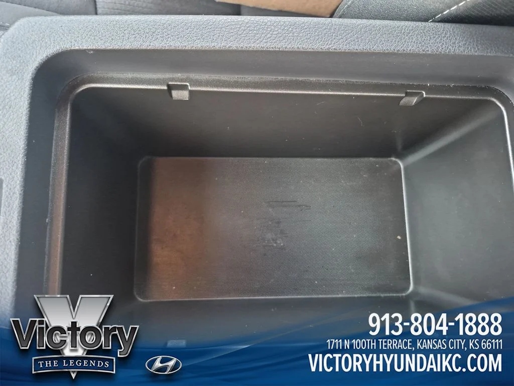 Used 2025 Red Nissan 2.5 SV image 24