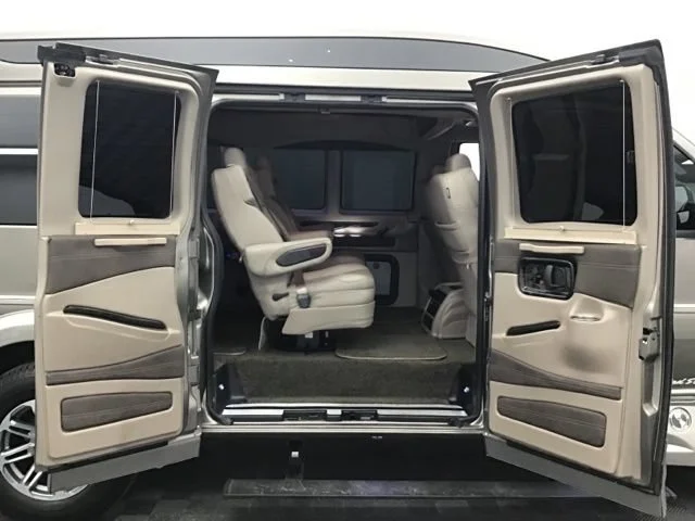 Used 2023 Special Exterior Color Chevrolet WT image 43