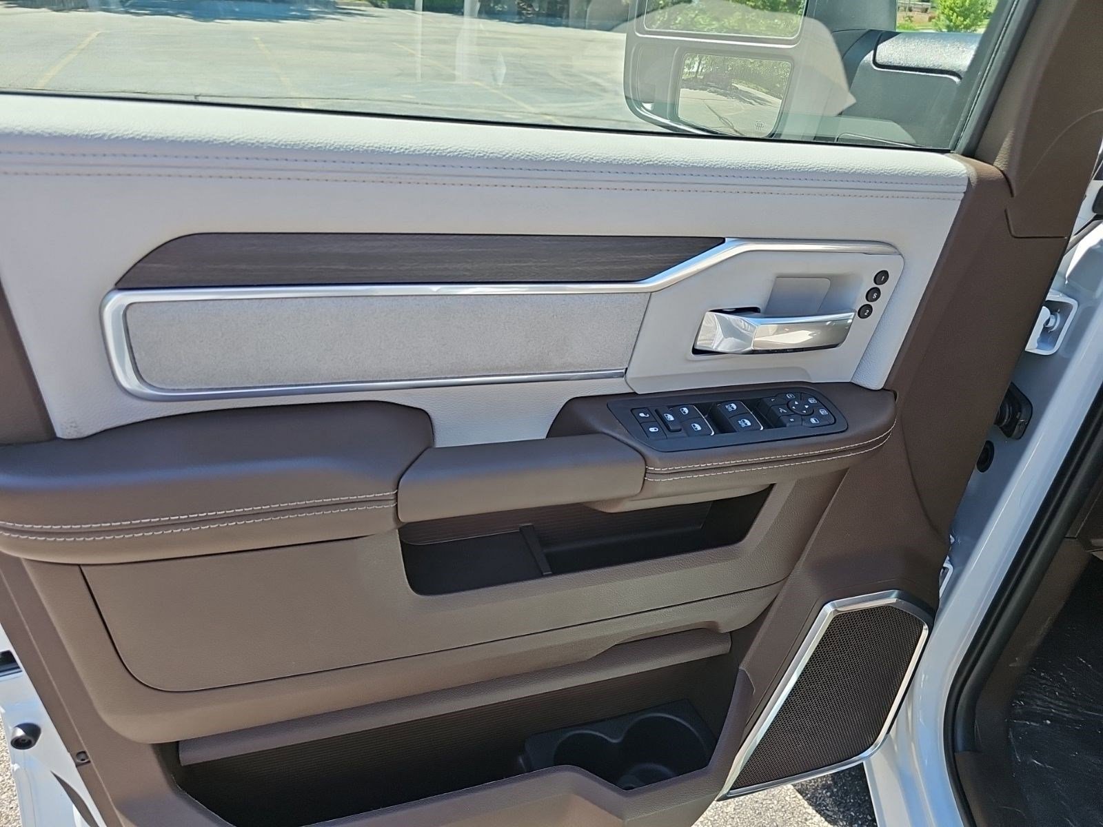 New 2026 Bright White Clearcoat Ram Laramie image 19