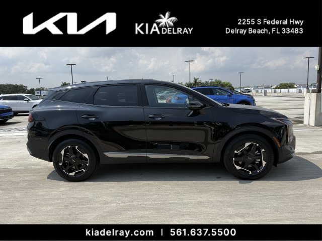 New 2027 Fusion Black Kia S image 2