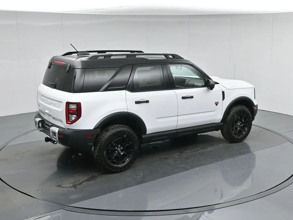 New 2026 Oxford White Ford Badlands image 41