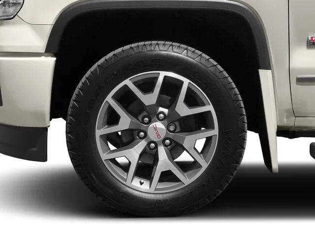 Used 2015 Black GMC SLT image 11