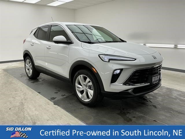 Certified Used 2026 Summit White Buick Preferred image 3