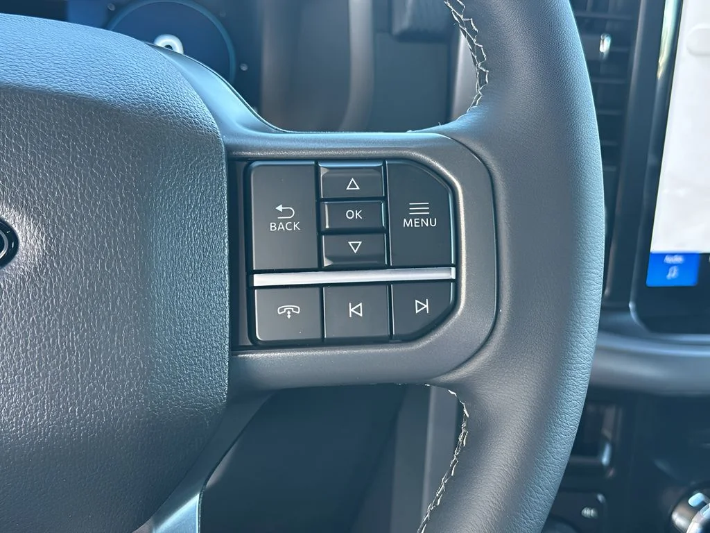 New 2026 Avalanche Ford XLT image 16