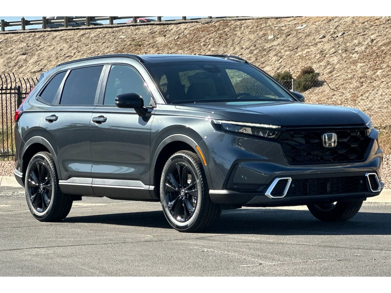 New 2027 Meteorite Gray Metallic Honda Sport Touring image 2