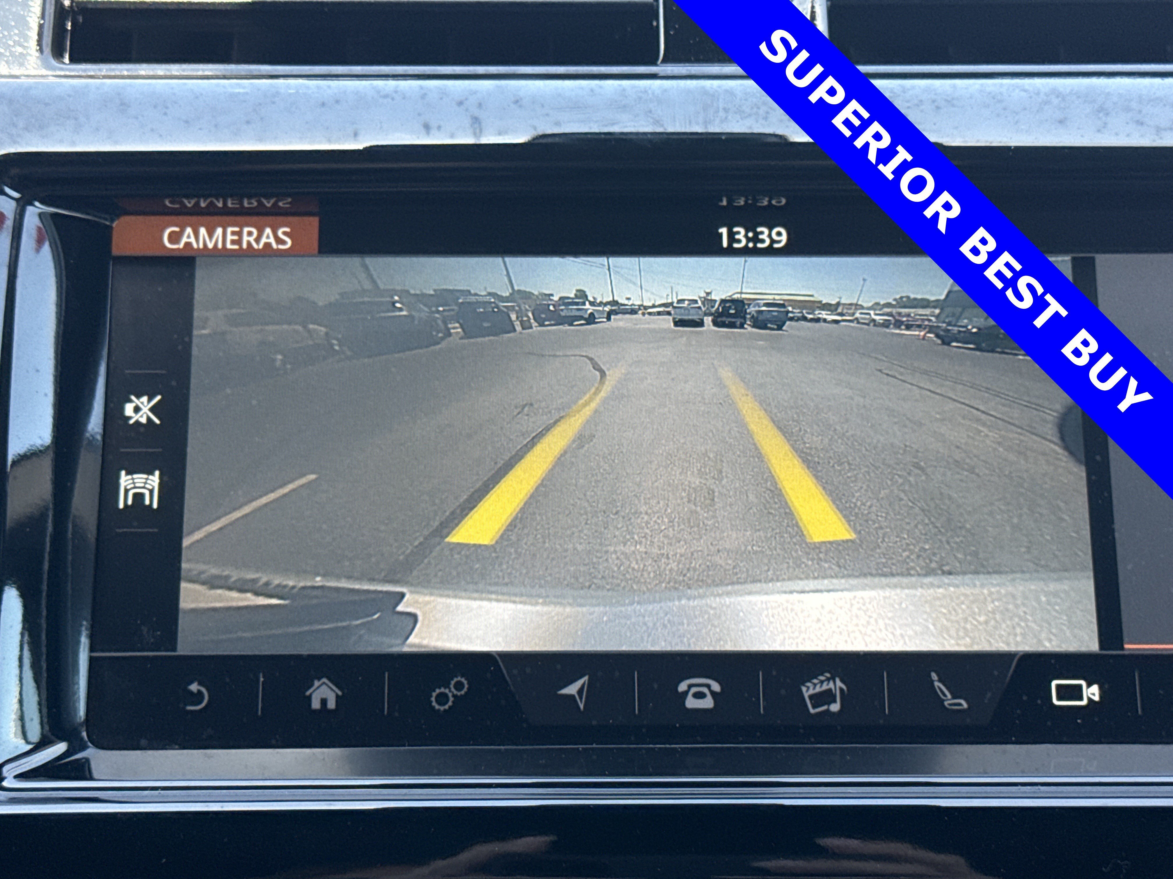 Used 2020 Indus Silver Metallic Land Rover HSE 4WD image 10