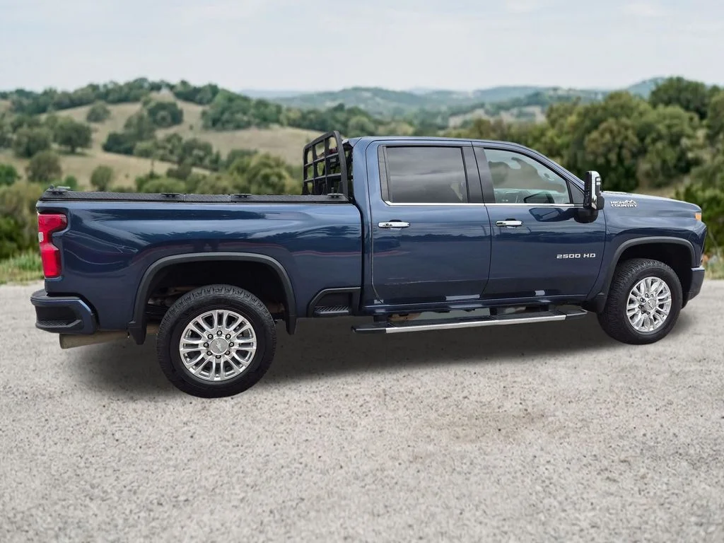Used 2020 Blue Chevrolet High Country image 11