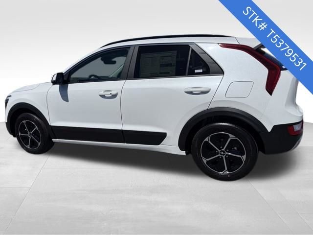 New 2026 Snow White Pearl Kia EX image 5