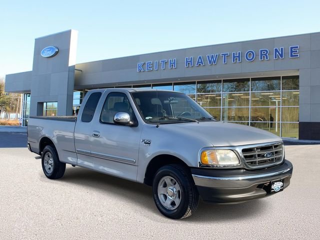 2002 Ford F-150 XLT
