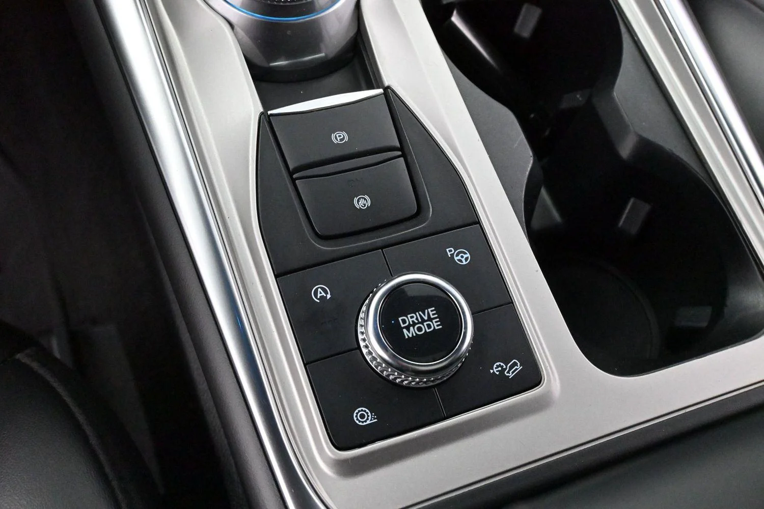 Used 2022 Agate Black Ford Platinum image 20