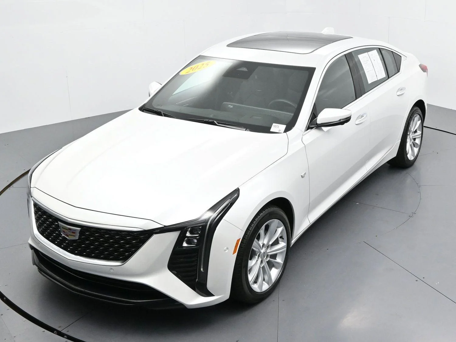 Used 2025 Crystal White Tricoat Cadillac Premium Luxury image 42