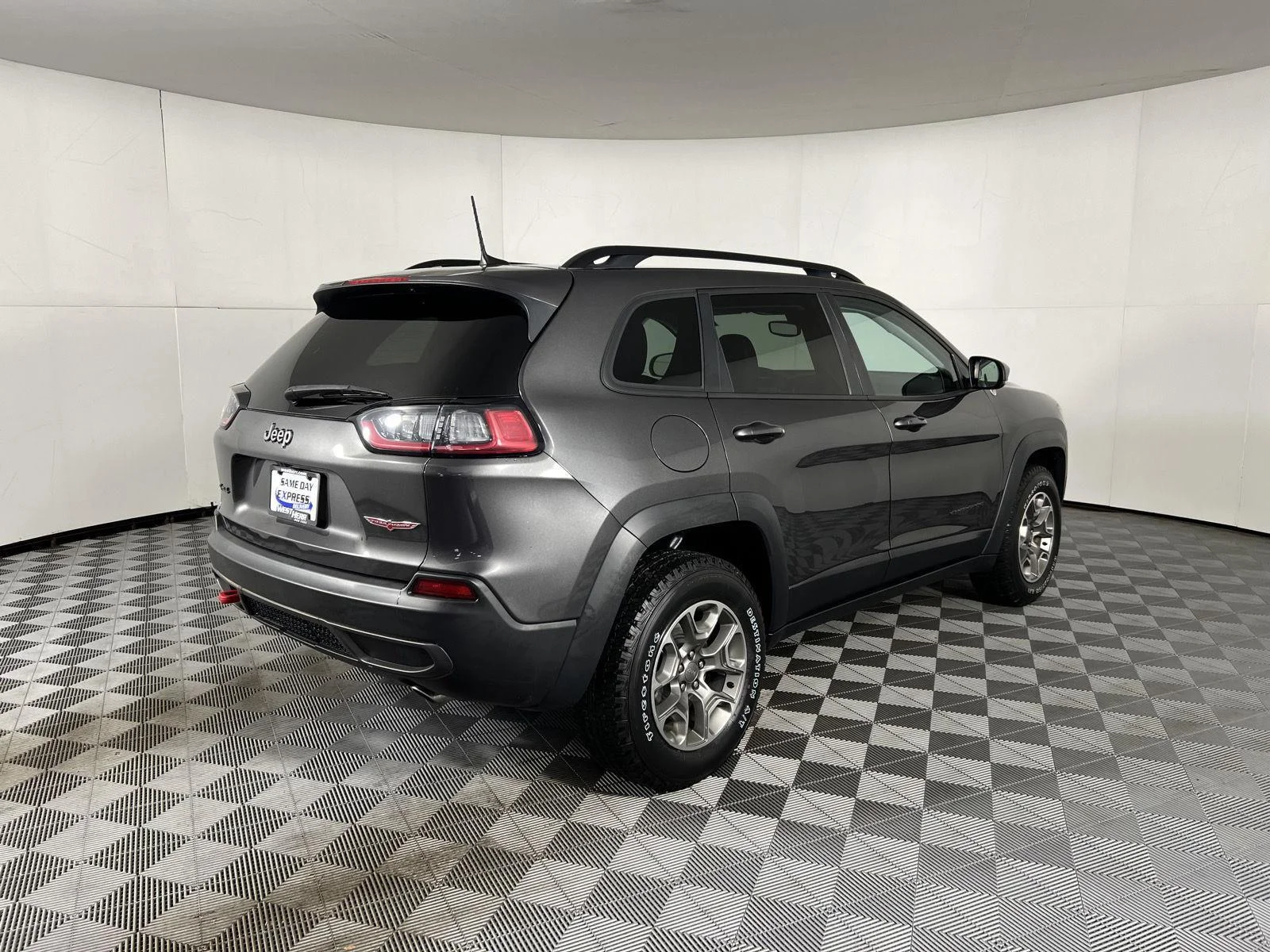 Used 2022 Granite Jeep Trailhawk image 23