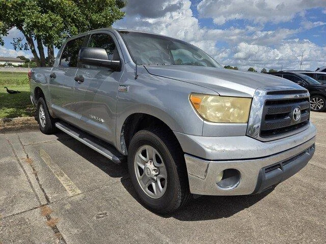 Used 2011 Silver Sky Metallic Toyota GRADE image 3